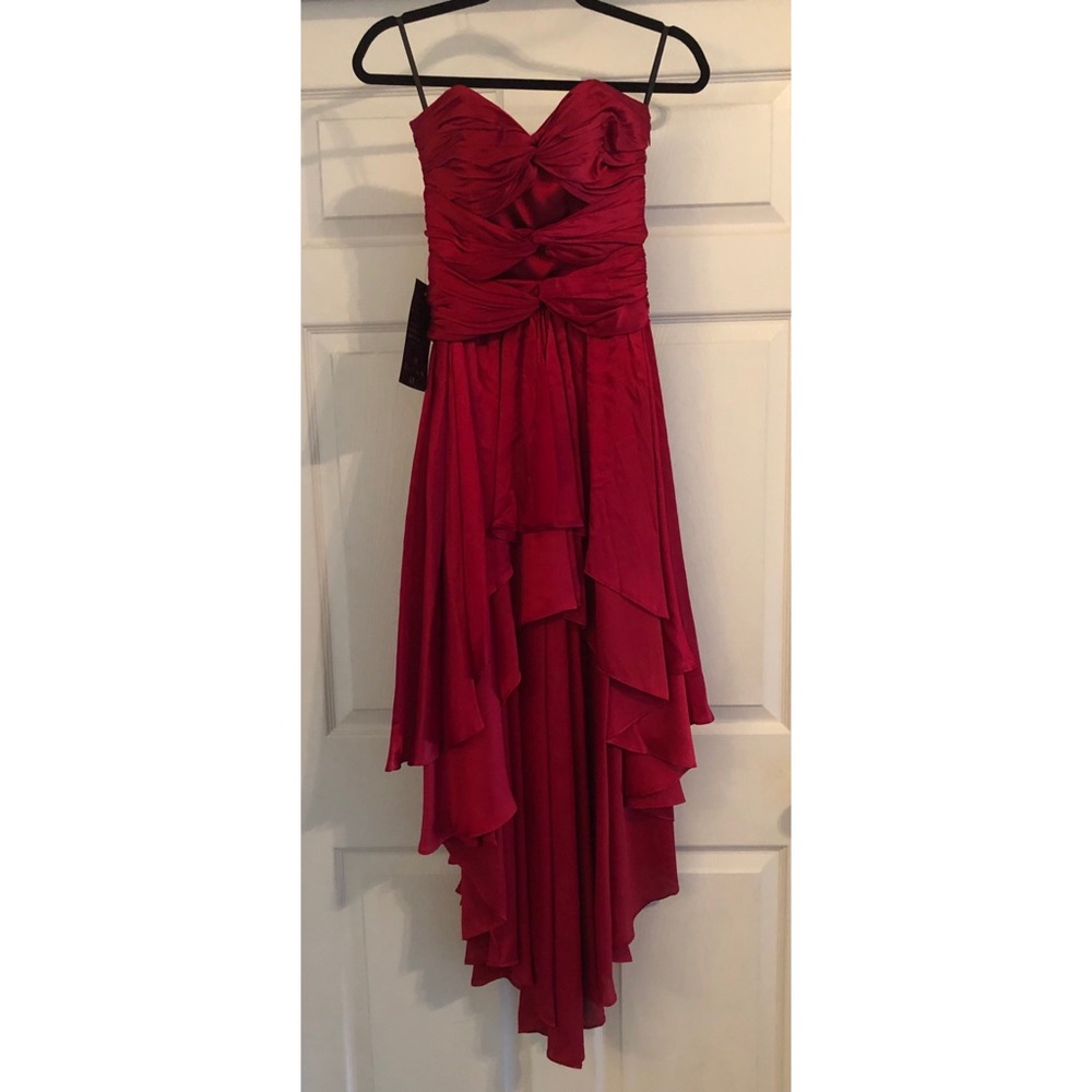 Multilayer Ring Detailed Gown